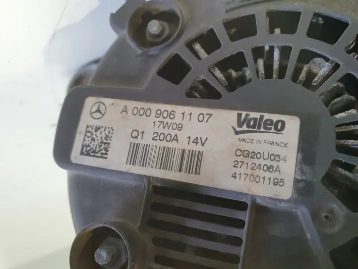 Mercedes W213 E63S AMG 4.0 V8 ALTERNATOR valeo A0009061107 200A
