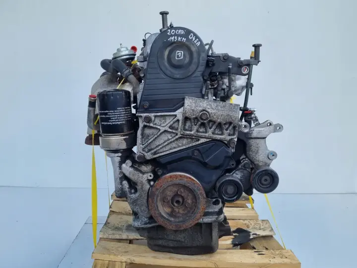 SILNIK KOMPLET Kia Carens II 2.0 CRDI udokumentowane 190tyś D4EA