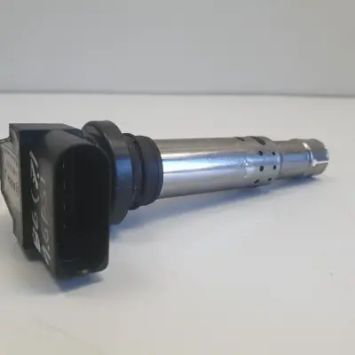 VW Passat B6 1.6 FSI CEWKA ZAPŁONOWA 0986221023