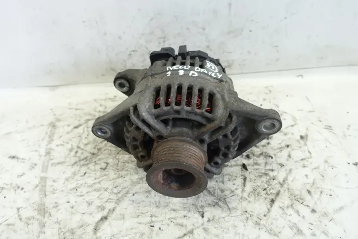 Iveco Daily 2.3 D ALTERNATOR oryginał