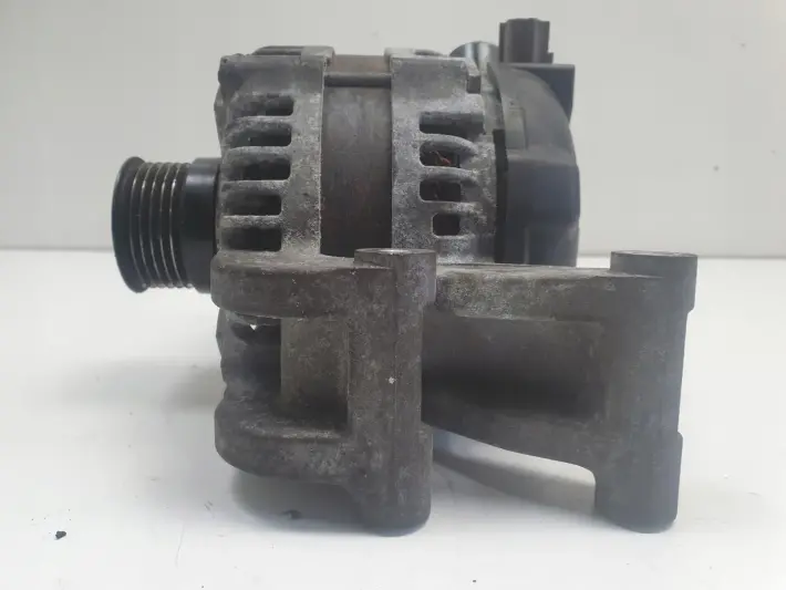 Volvo S40 II V50 1.8 16V ALTERNATOR 3M5T-10300-NC