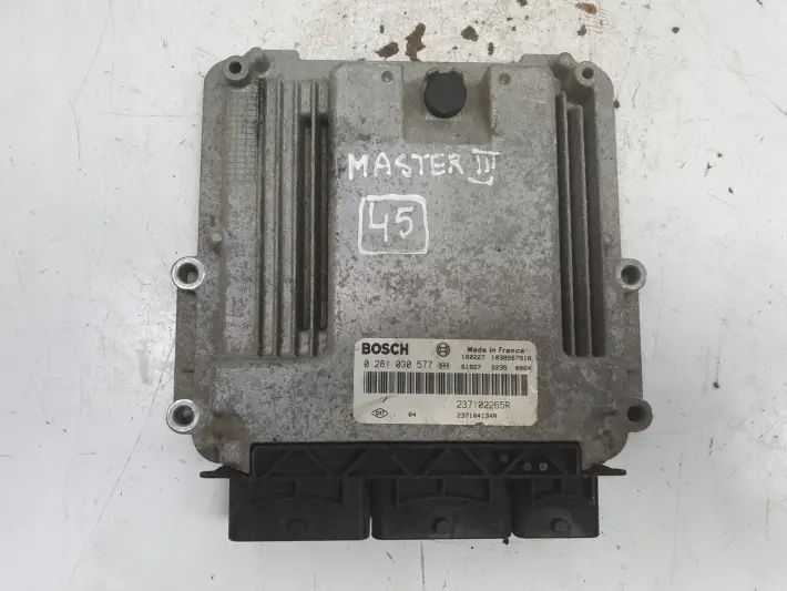 Renault Master III 2.3 DCI STEROWNIK SILNIKA komputer 0281030577