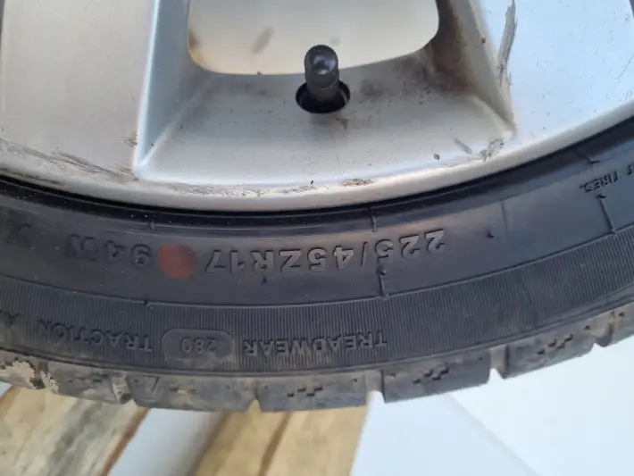 Vw FELGA ALUMINIOWA KOŁO ZAPASOWE zapas R17 5x112 ET54 Runway 225/45 2021R