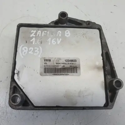 Opel Zafira B 1.6 16V STEROWNIK SILNIKA komputer 12249823 FFFR