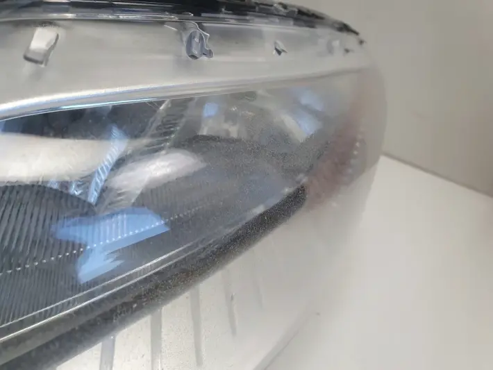 Volvo S80 II V70 III 07-13r PRZEDNIA LAMPA LEWA lewy przód EUROPA 31214351