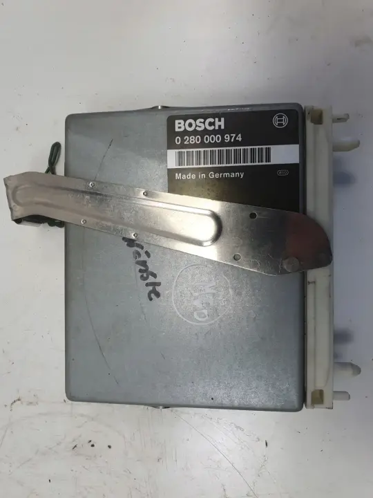 Volvo 850 2.5 20V BENZYNA KOMPUTER SILNIKA sterownik 0280000974