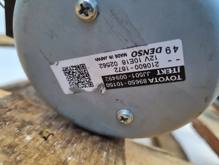 Toyota C-HR CHR ELEKTRYCZNE WSPOMAGANIA Pompa wspomagania 45250-F4270