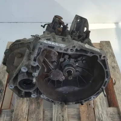 Suzuki SX-4 SX4 1.6 DDIS SKRZYNIA BIEGÓW 69K2 manualna MANUAL