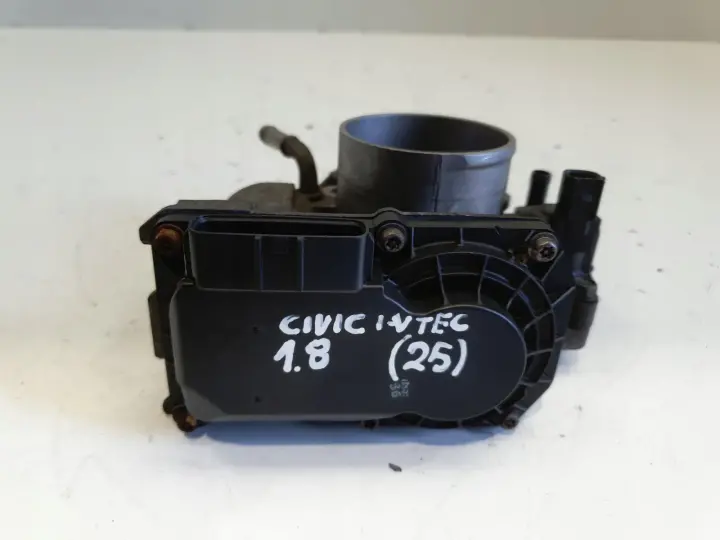 Honda Civic VIII 1.8 VTEC PRZEPUSTNICA R18A2