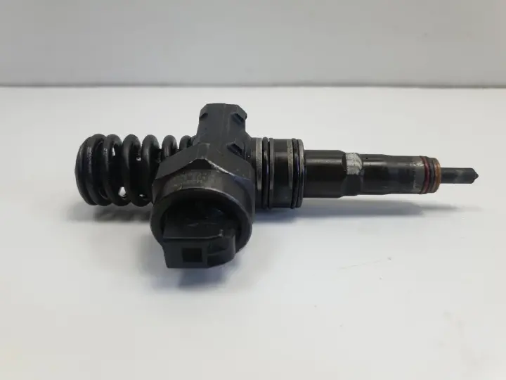 VW Sharan Alhambra Galaxy 1.9 TDI POMPOWTRYSKIWACZ wtrysk 038130073H