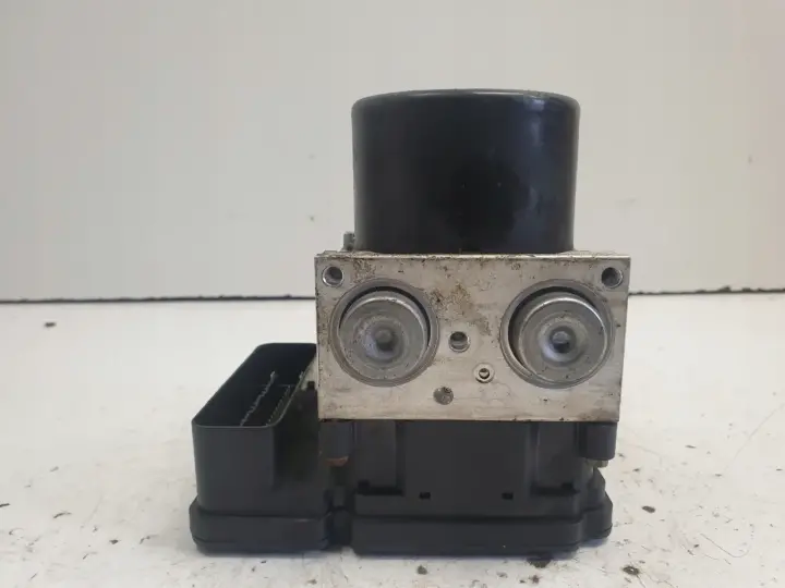 Volvo V70 III S80 II POMPA ABS Sterownik P31261142