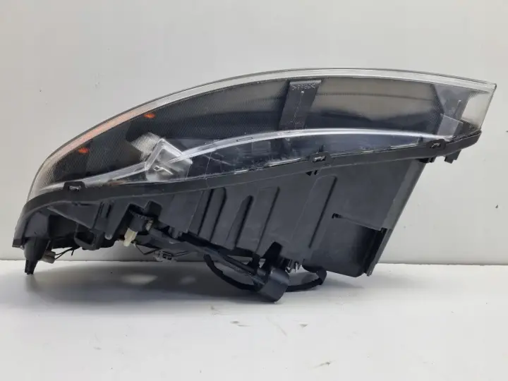 Volvo XC60 08-17r PRZEDNIA LAMPA PRAWA PRAWY PRZÓD 30763148