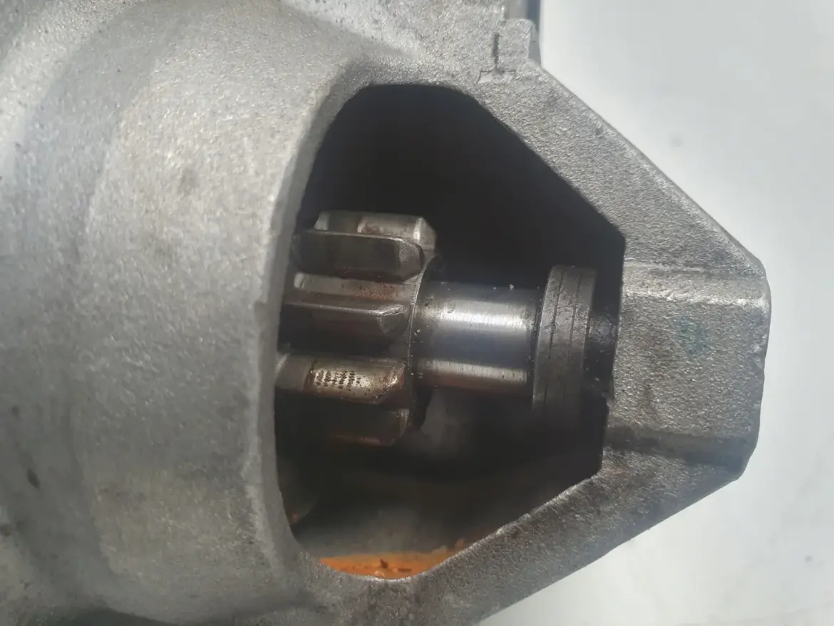 Peugeot 106 1.1 ROZRUSZNIK valeo 534054B