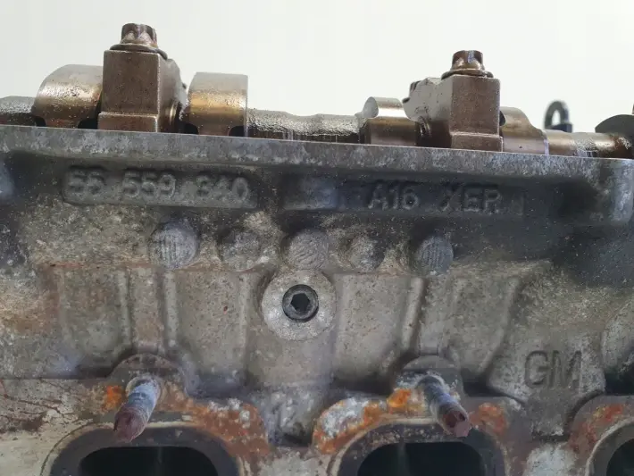 Opel Zafira B Astra J 1.6 16V A16XER GŁOWICA CYLINDRÓW 55559340