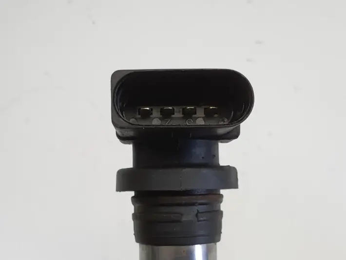 VW Golf VI 1.4 TSI CEWKA ZAPŁONOWA 036905715F