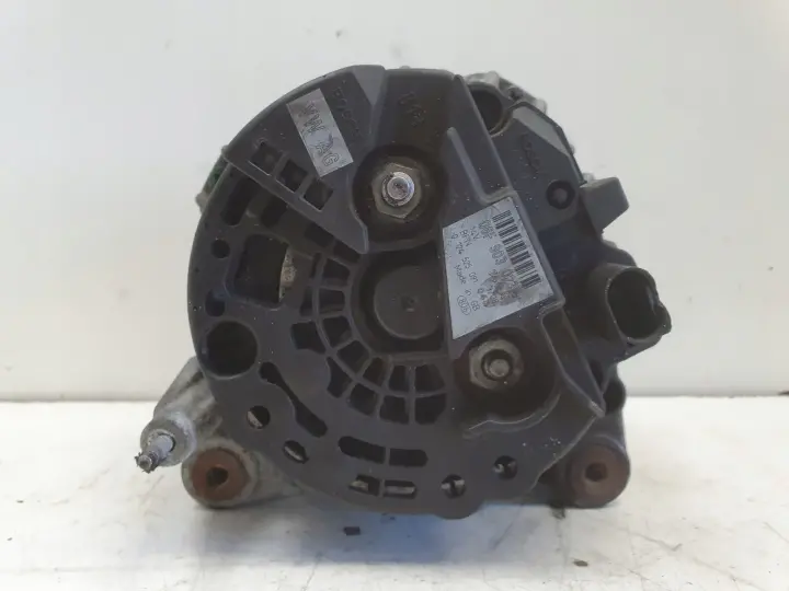 Vw Golf V Jetta Audi A3 1.9 TDI ALTERNATOR VALEO 06F903023F 140A