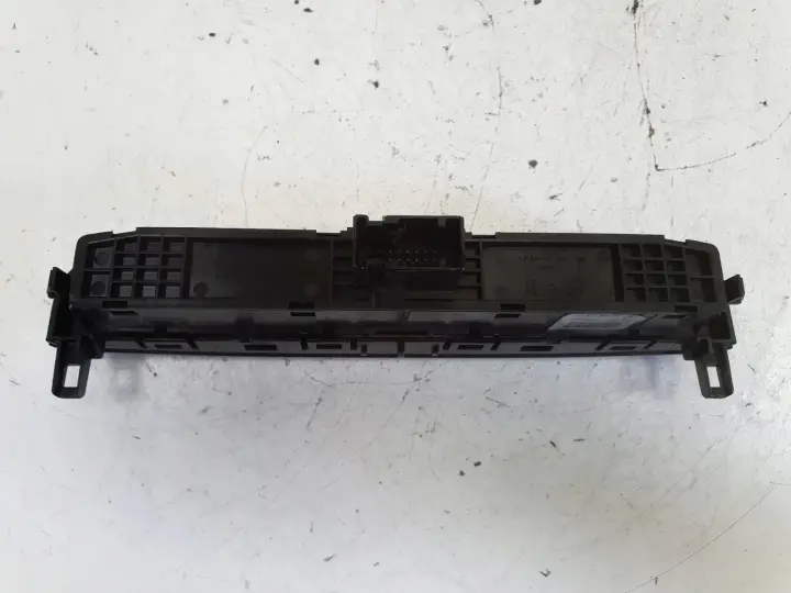 Peugeot 308 WŁĄCZNIK ŚWIATEŁ AWARYJNYCH Panel 9659417277