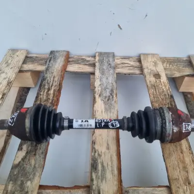 Opel Astra J 1.4 T LEWA PRZEDNIA PÓŁOŚ półośka lewy przód 13271555