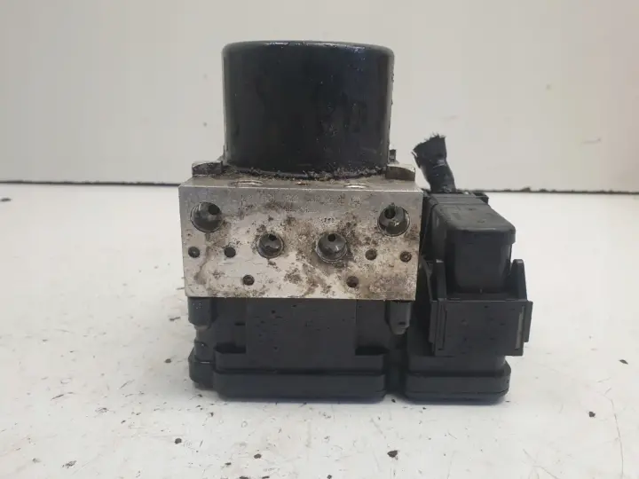 Volvo V70 III S80 II POMPA ABS Sterownik P30681619
