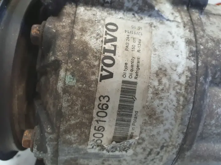 Volvo V70 III 2.4 D5 SPRĘŻARKA KLIMATYZACJI pompa 36051063