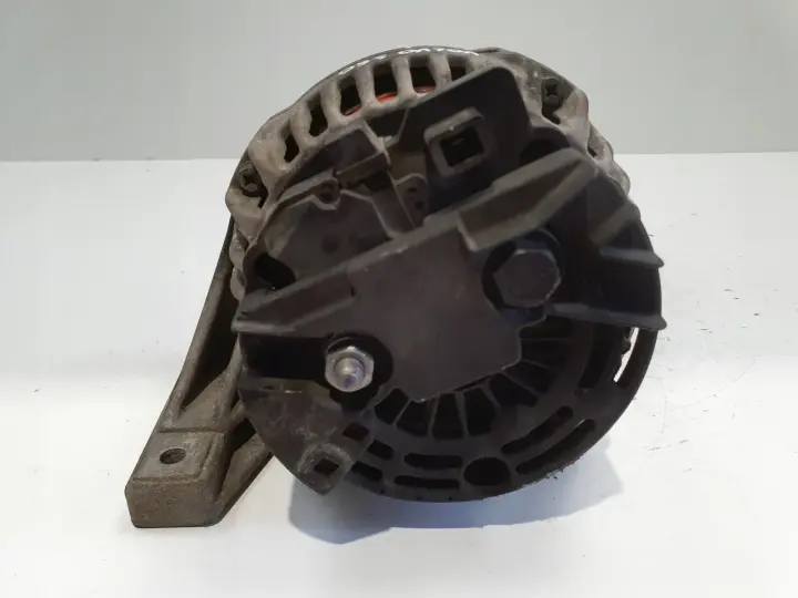 Volvo S60 V70 II 2.4 i ALTERNATOR BOSCH
