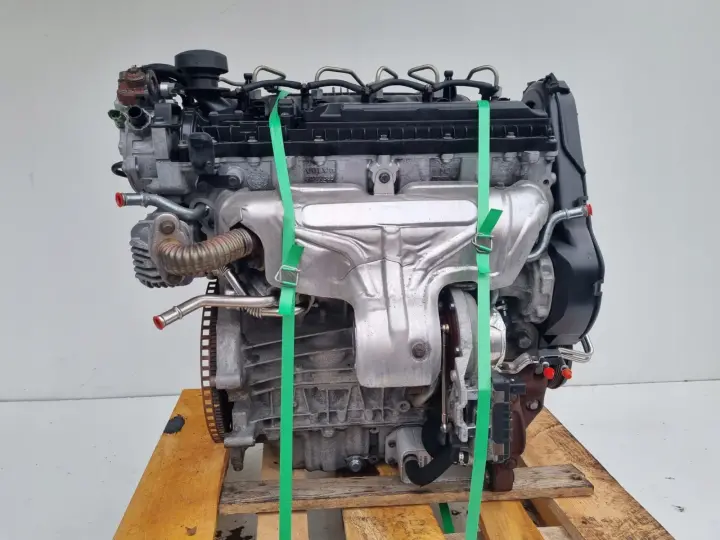 SILNIK KOMPLET Volvo S80 II 2.4 D5 175KM pali 148tyś D5244T14