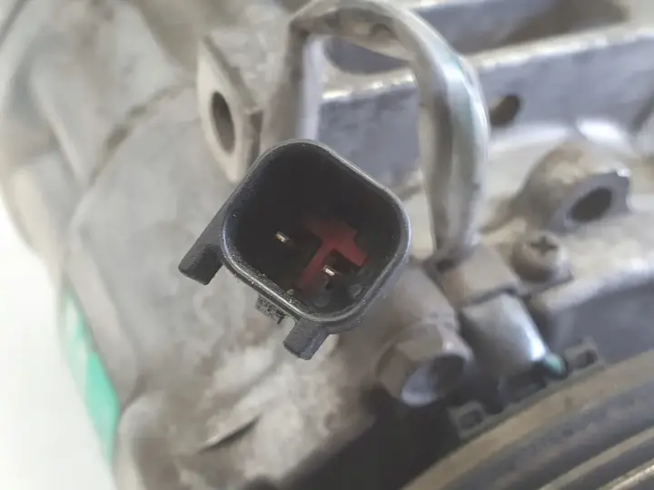 Volvo S40 II V50 2.0 D SPRĘŻARKA KLIMATYZACJI 3M5H-19D629-HC