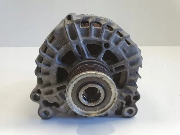 Seat Leon III 1.6 TDI ALTERNATOR 03L903023L