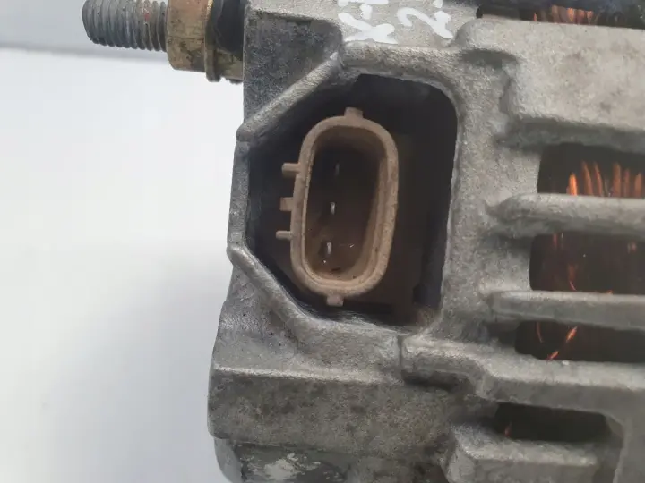 Nissan X-TRAIL T31 2.0 DCI ALTERNATOR