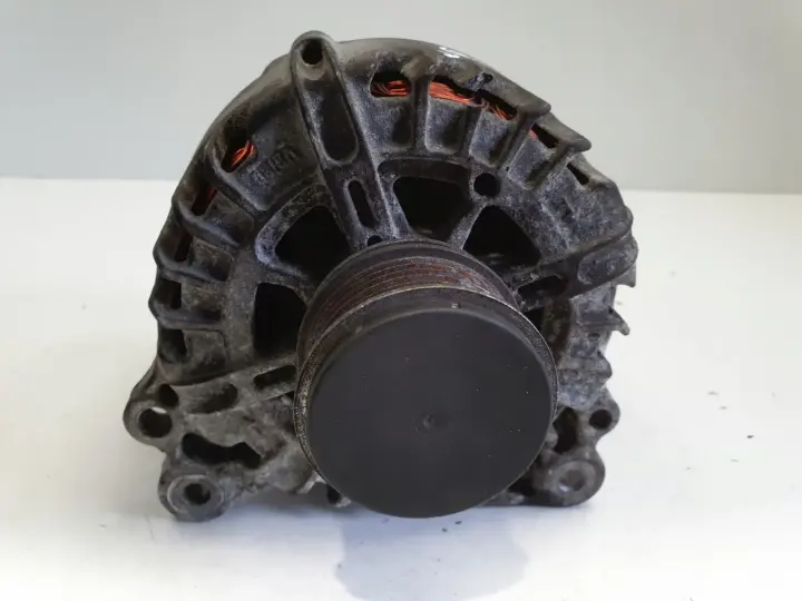 Skoda Octavia II 1.6 8V ALTERNATOR valeo 03L903023F 140A