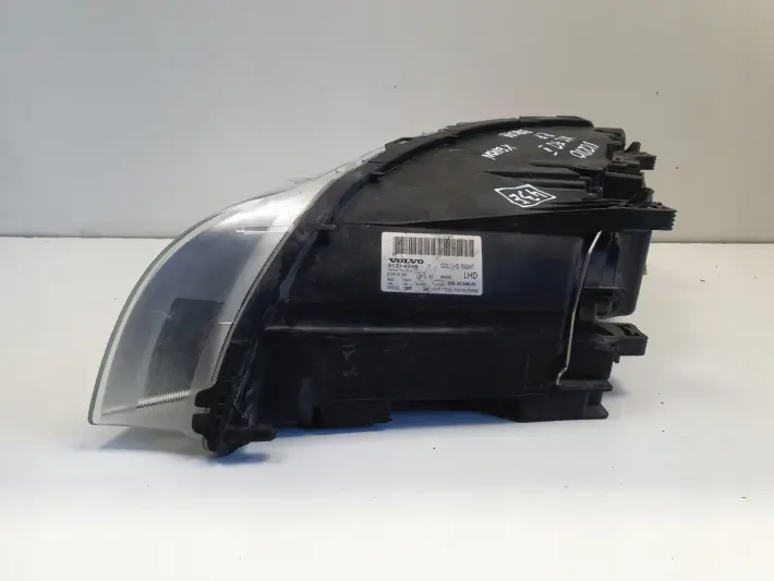 Volvo S80 II V70 III 06-16r PRZEDNIA LAMPA PRAWA PRAWY PRZÓD xenon 31214348
