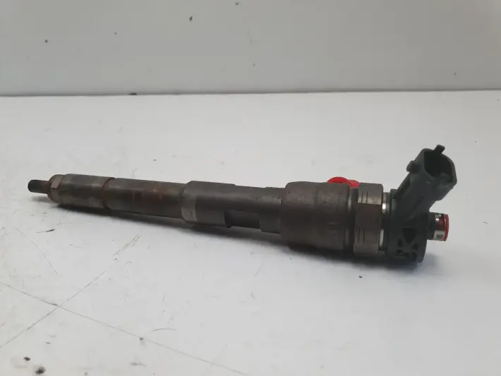 Renault Clio IV 1.5 DCi WTRYSKIWACZ wtrysk 0445110652