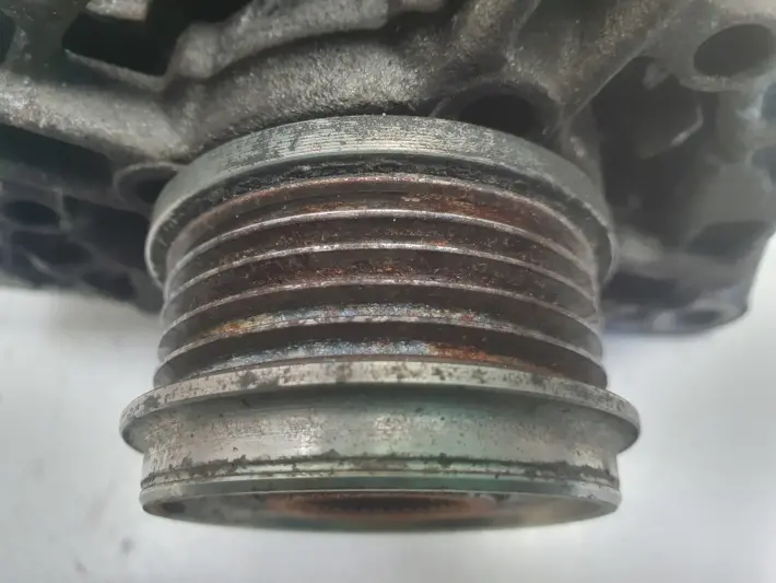 Opel Corsa D 1.2 1.4 16V ALTERNATOR