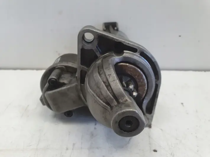 Opel Corsa D 1.3 CDTI ROZRUSZNIK valeo 55561503