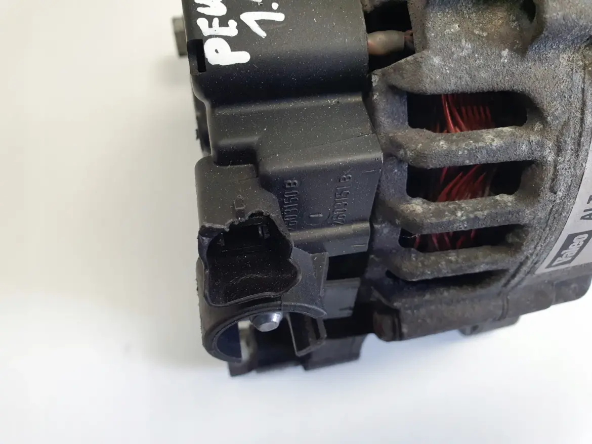 Peugeot 207 1.4 16V ALTERNATOR 9656956280 valeo