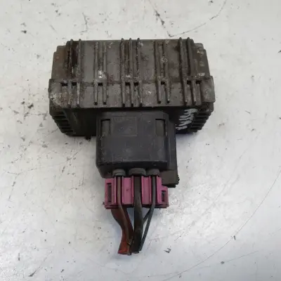 Astra H PRZEKAŹNIK ŚWIEC ŻAROWYCH 55354141