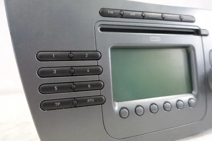 Seat Toledo III RADIOODTWARZACZ radio 5P2035186A