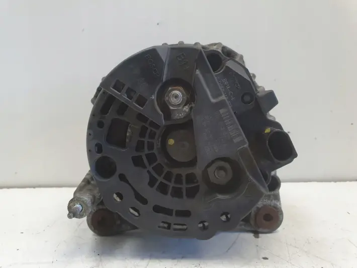 Audi A3 II 8P 1.6 TDI ALTERNATOR 03L903023