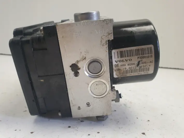 Volvo V70 III S80 II POMPA ABS hamulcowa 30681619