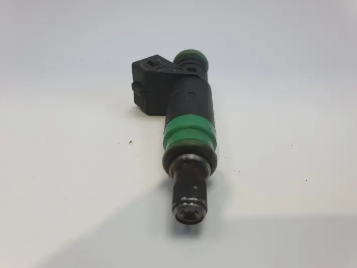Ford Focus MK2 1.6 16V WTRYSK WTRYSKIWACZ 98MF-BA9F593