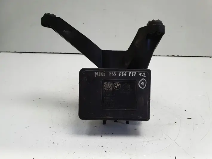 Mini F55 F56 F57 1.2 POMPA ABS hamulcowa 6888039