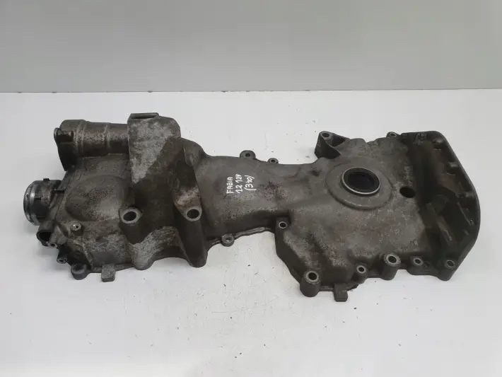 Skoda Fabia I 1.2 12V OBUDOWA ROZRZĄDU osłona 03E109211F