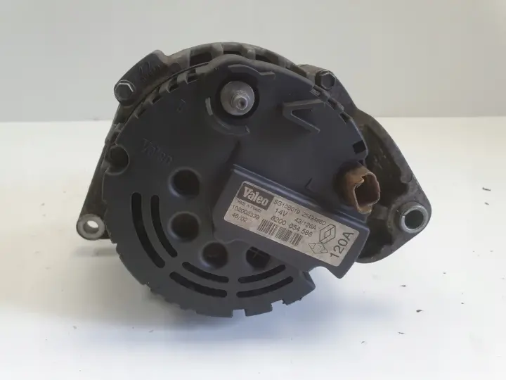 Renault Laguna I 1.9 DTI ALTERNATOR 8200054588 valeo 120A