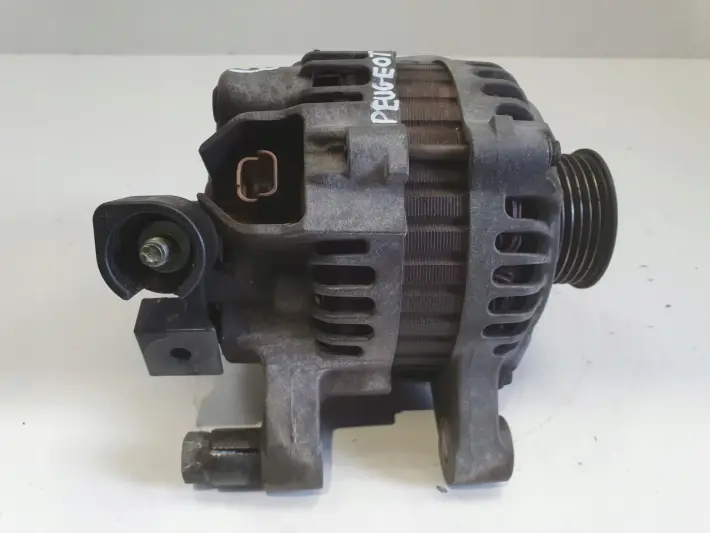 Peugeot 206 1.4 8V ALTERNATOR 9638275880
