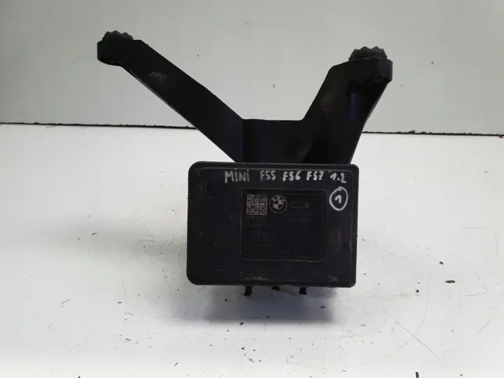Mini F55 F56 F57 1.2 POMPA ABS hamulcowa 6888039