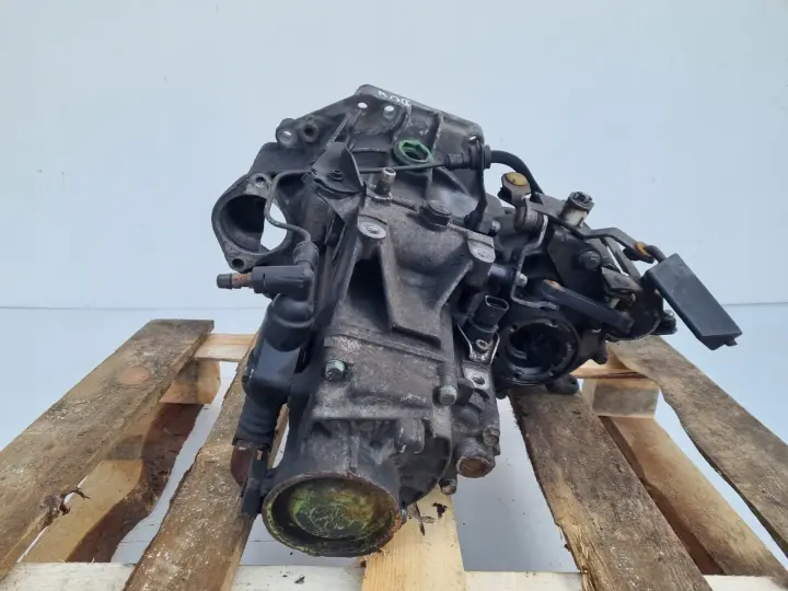 Audi A3 8L 1.6 16V SKRZYNIA BIEGÓW DUW manualna MANUAL