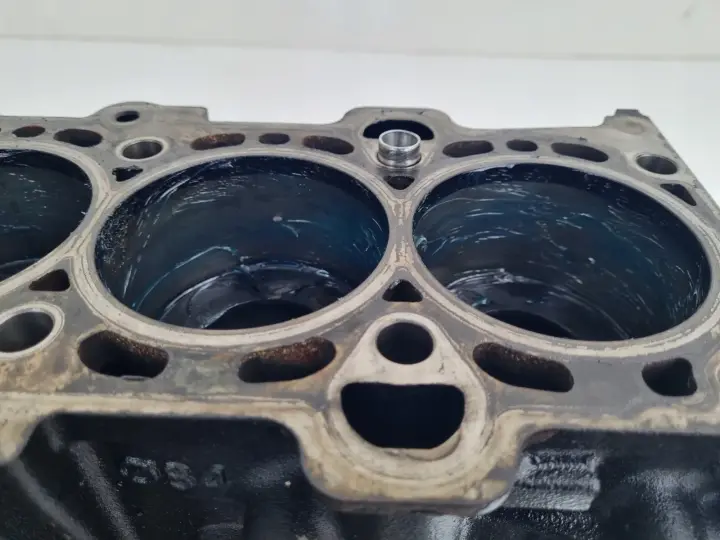 DÓŁ SILNIKA BLOK WAŁ TŁOKI MISKA BMW E90 E91 2.0 D DIESEL M47D20 204D4
