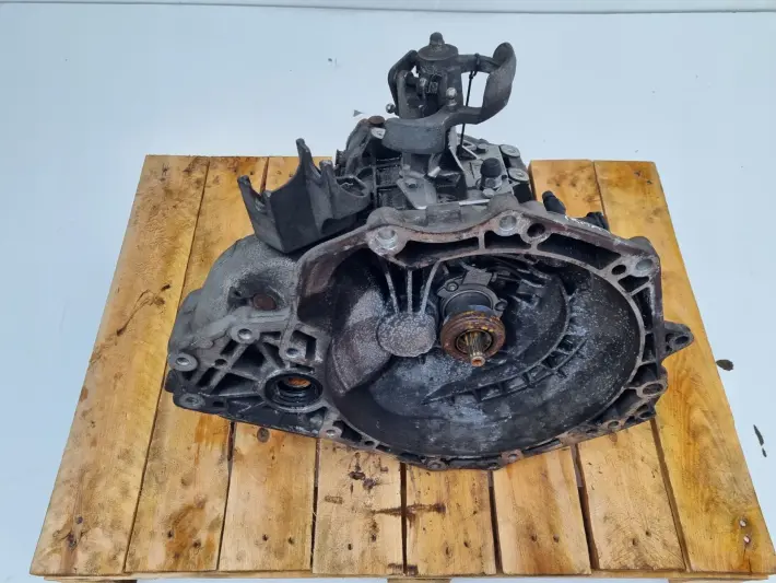 Opel Signum 1.6 1.8 16V SKRZYNIA BIEGÓW F17C419 manualna