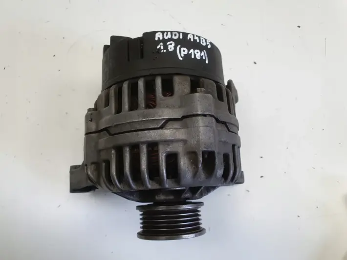 Audi A4 B5 1.8 T ALTERNATOR bosch 0123310022 70A