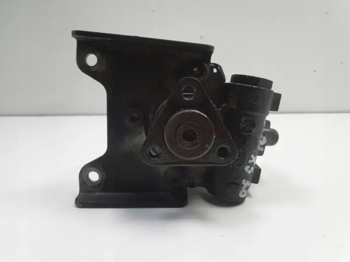 BMW E46 2.5 i POMPA WSPOMAGANIA 6756582